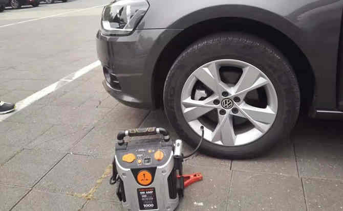 冷水滩区汽车搭电案例